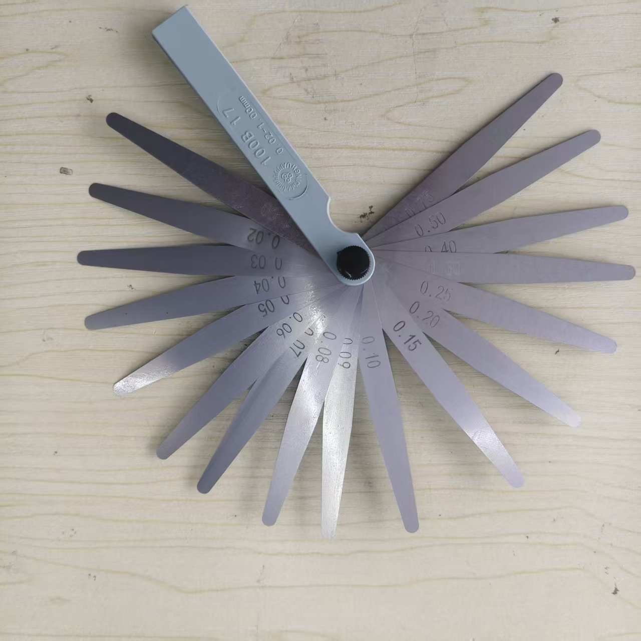 Heavy Equipment Spare Parts - 0,02–1 mm Fühlerlehre mit 17 Klingen,